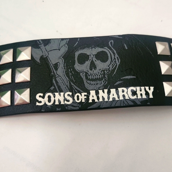 Sons of Anarchy studded bracelet - Picture 1 of 10